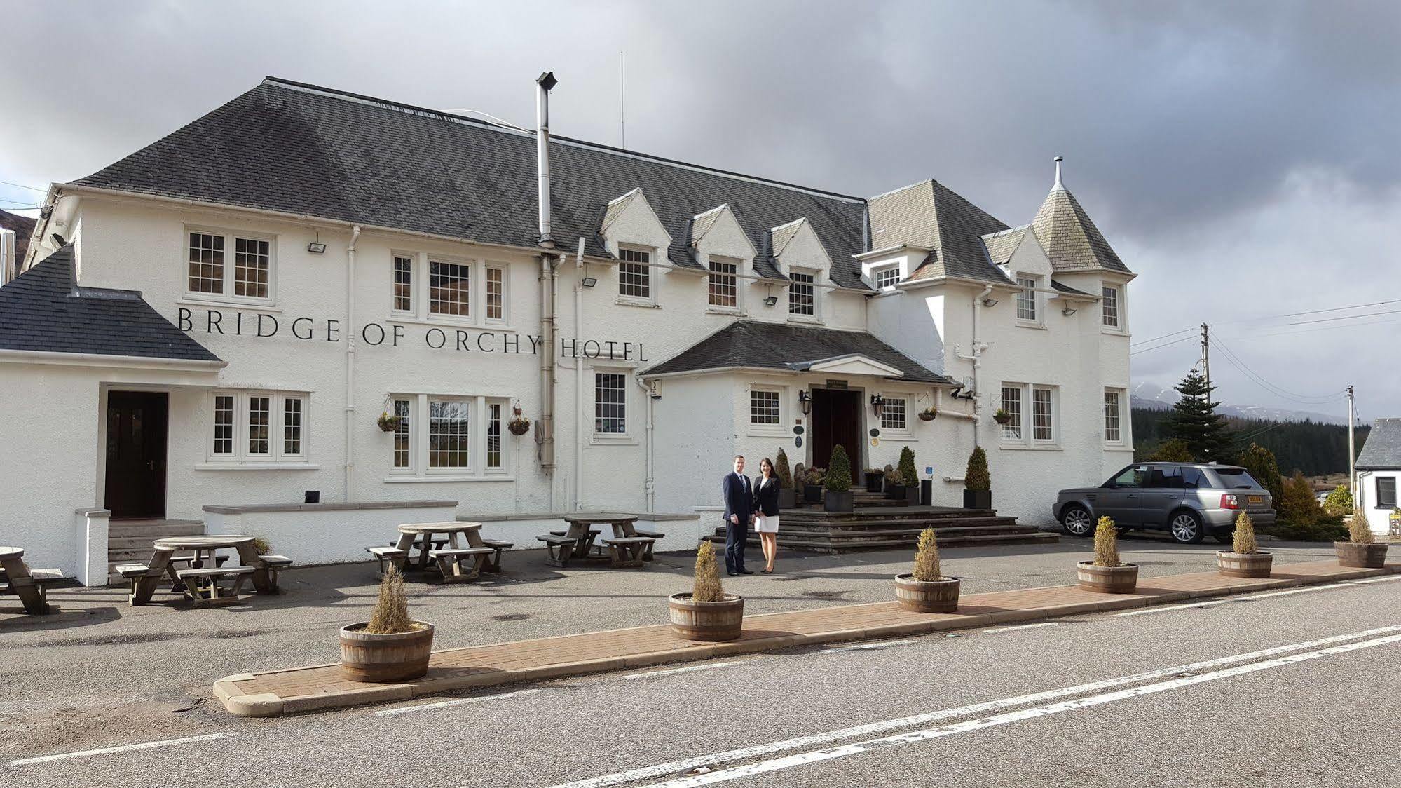 Bridge Of Orchy Hotel ภายนอก รูปภาพ